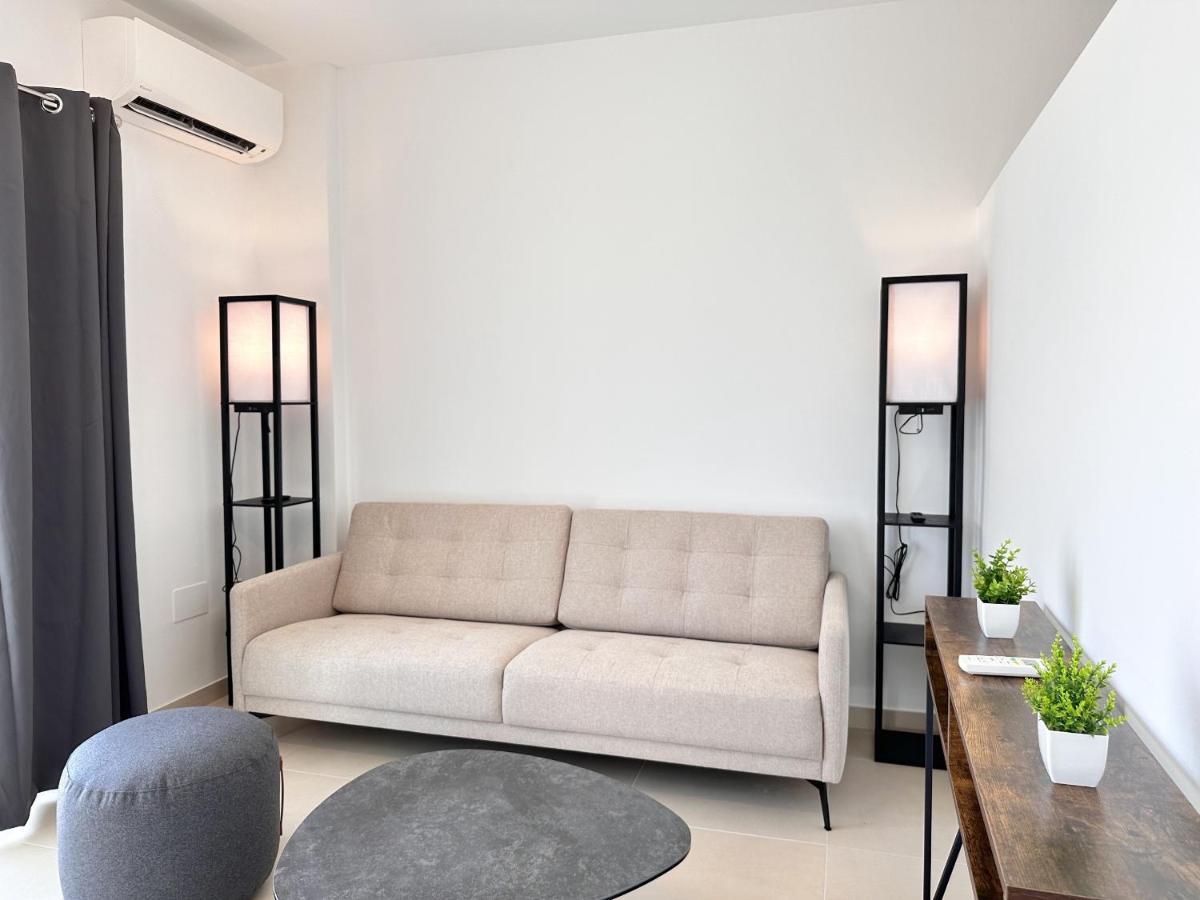 Carabeo 26 Boutique Studio Casasol Nerja Luaran gambar