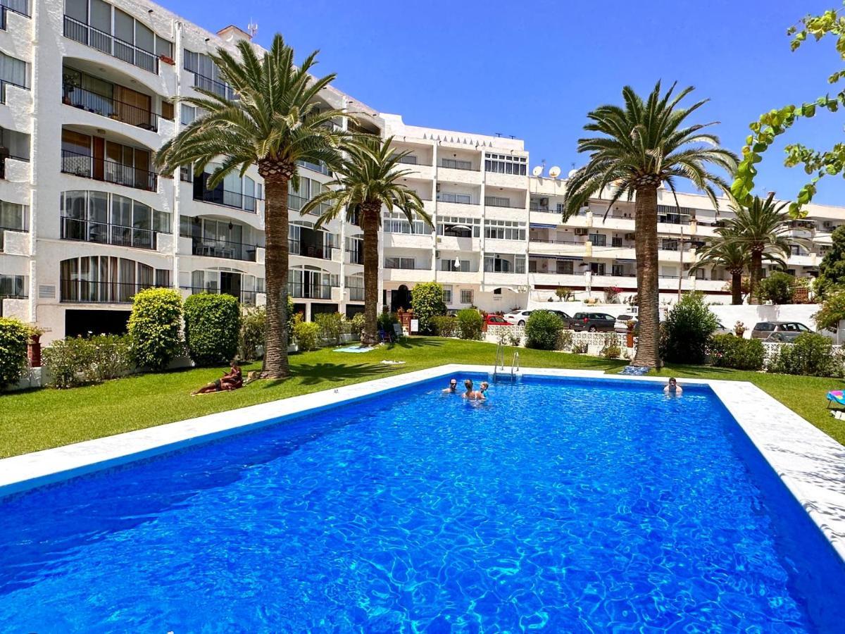 Carabeo 26 Boutique Studio Casasol Nerja Luaran gambar