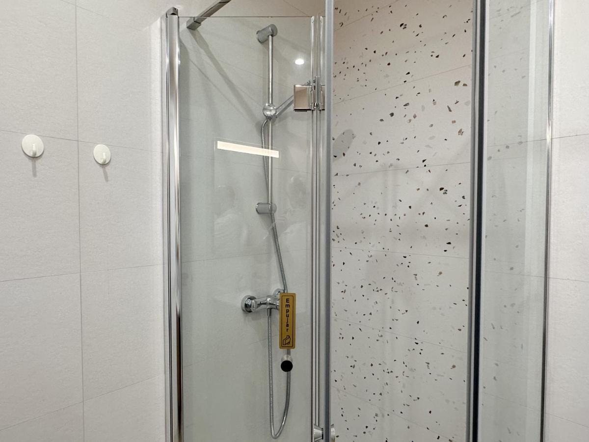 Carabeo 26 Boutique Studio Casasol Nerja Luaran gambar